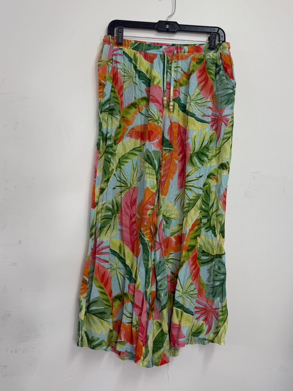 Floral beachy pants vacation wide leg pants tropical print Rachel Roy